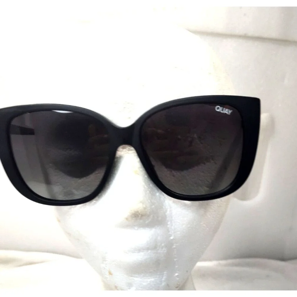 QUAY Australia Ever After 125 Polarized Sunglasses Mirror Grandient 50-12-133